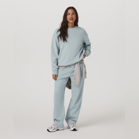 Vuori Restore Oversize Crew Sweatshirt Sz XS Blue Haze - Picture 3 of 6